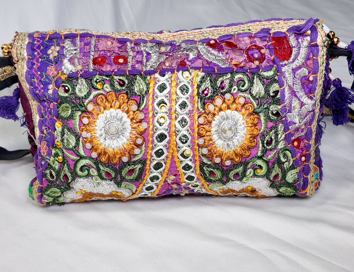 Bolso Cruzado Bordado Morado