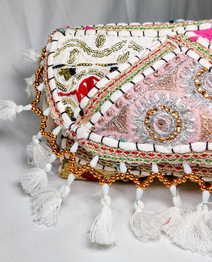 Bolso Cruzado Bordado Blanco Rosa